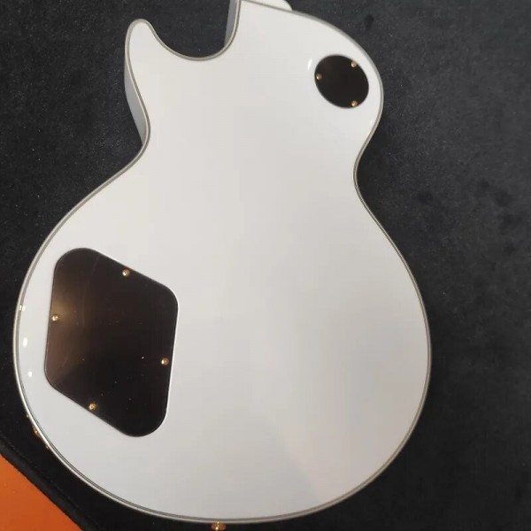 Guitarra Tokai LC 136 SSW Les Paul Custom Snow White