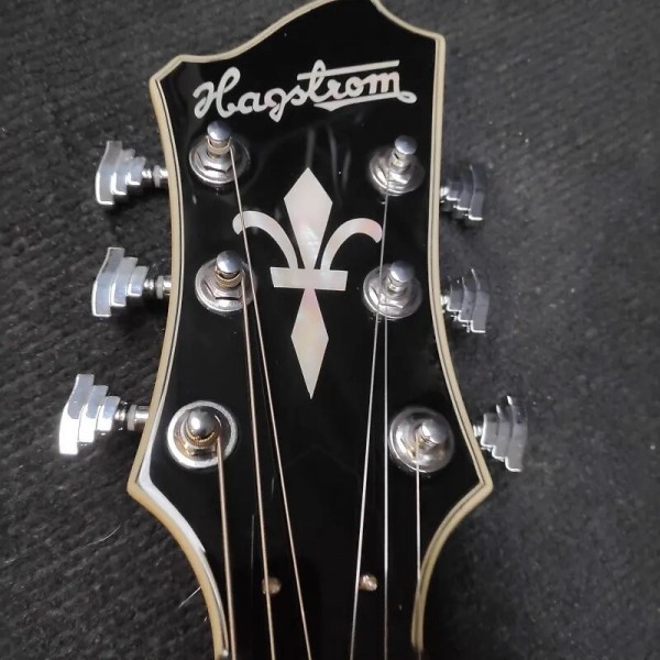 Guitarra Hagstrom Pat Smear Signature Black Gloss PASS-BLK
